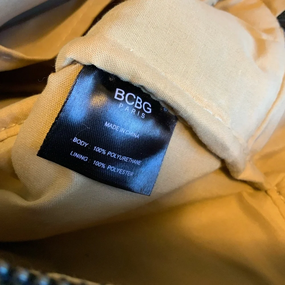 BCBG PARIS - Picture 12 of 14